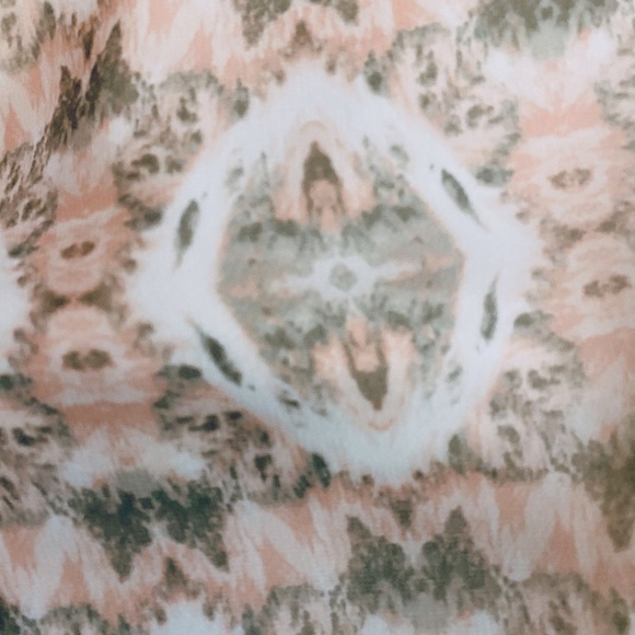 BCBGeneration Halter Chiffon Dress Back Ties at Neck Flowing Skirt w Side Slits - Picture 10 of 14